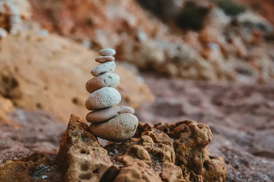 A stack of rocks on top of each other.